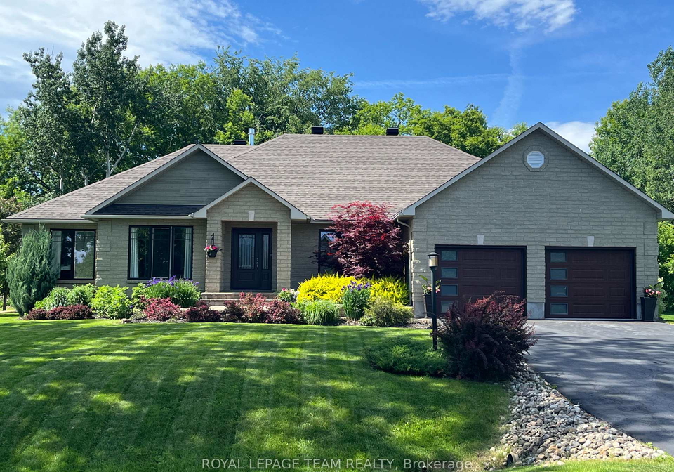 6903-twin-lakes-avenue-ottawa-ontario-x12968728