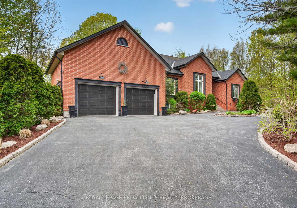 4075-stone-point-road-south-frontenac-ontario-x12968872