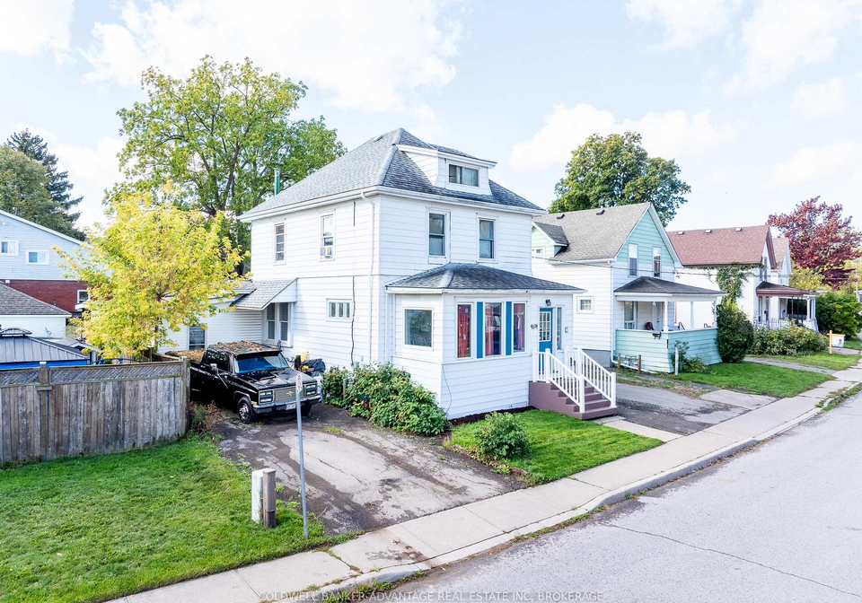 4674-ryerson-crescent-niagara-falls-ontario-x12968944