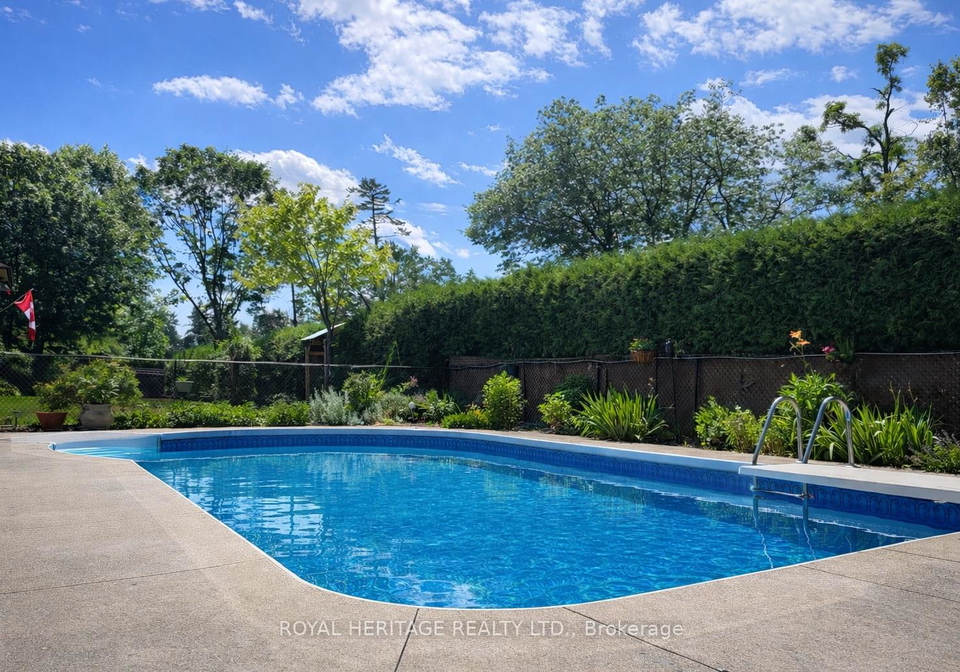 9-teepee-court-kawartha-lakes-ontario-x12968952
