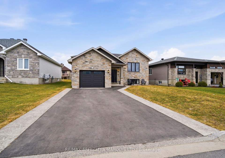 252-eastport-drive-cornwall-ontario-x12969102