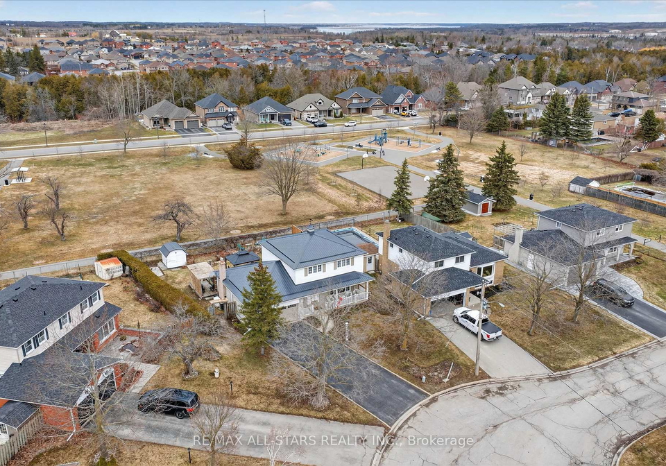 26-applewood-crescent-kawartha-lakes-ontario-x12969180