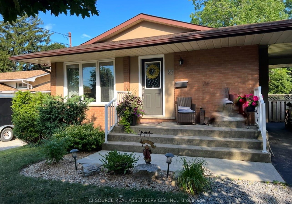 27-brenlyn-court-hamilton-ontario-x12969260