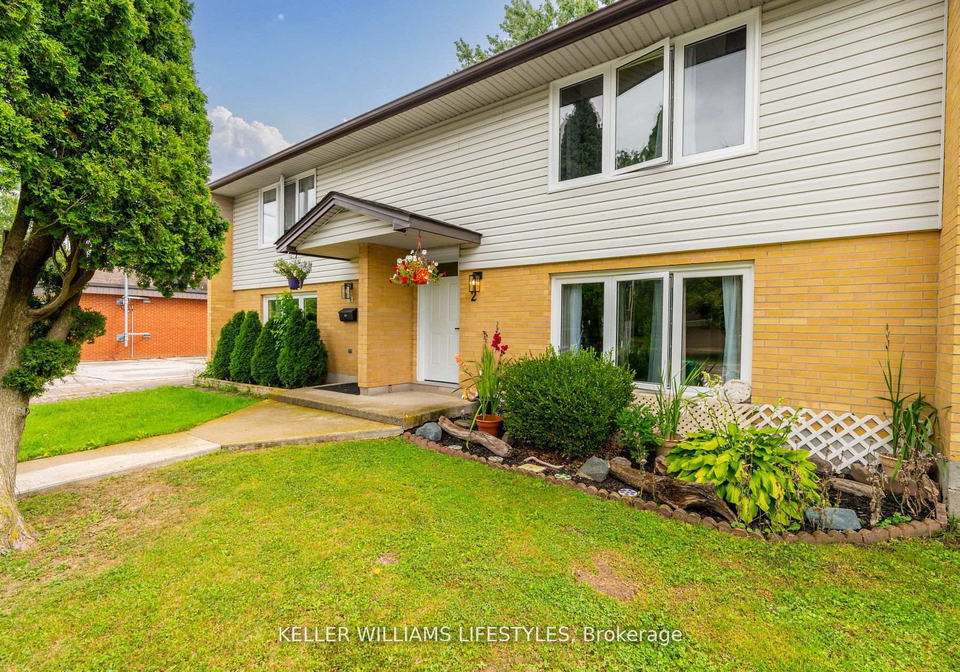 155-water-street-southwest-middlesex-ontario-x12969274