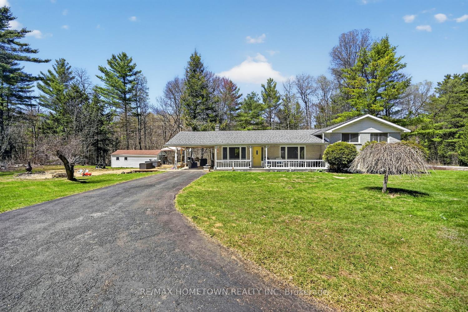 26-hallecks-road-w-front-of-yonge-ontario-x12969368