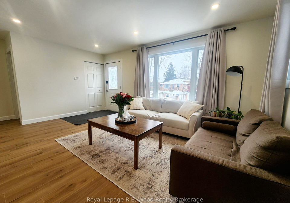 6-centennial-avenue-tillsonburg-ontario-x12969496