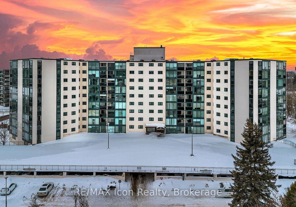 19-woodlawn-road-e-guelph-ontario-x12969608