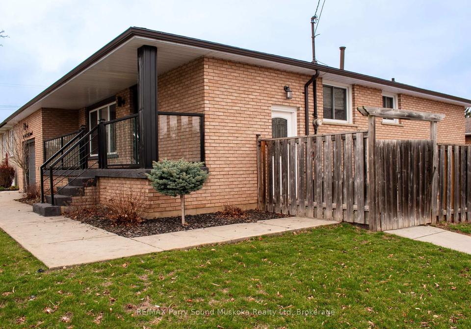 119-forest-hill-crescent-hamilton-ontario-x12969694