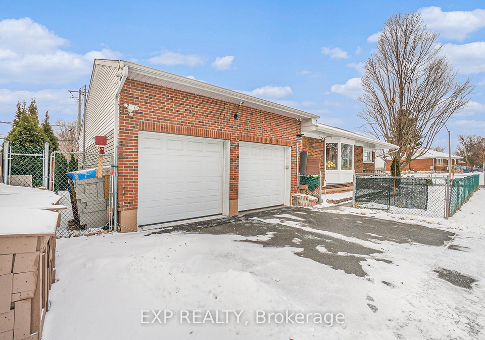 2024-othello-avenue-ottawa-ontario-x12969740