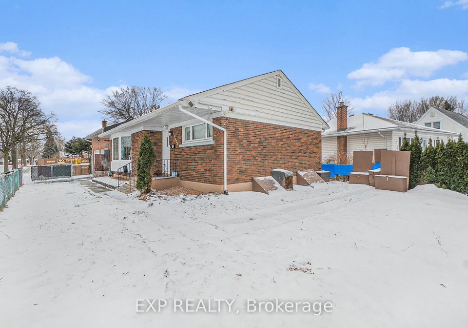 2024-othello-avenue-ottawa-ontario-x12969740