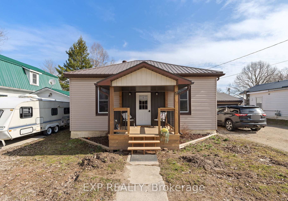 61-queen-street-huron-east-ontario-x12970106