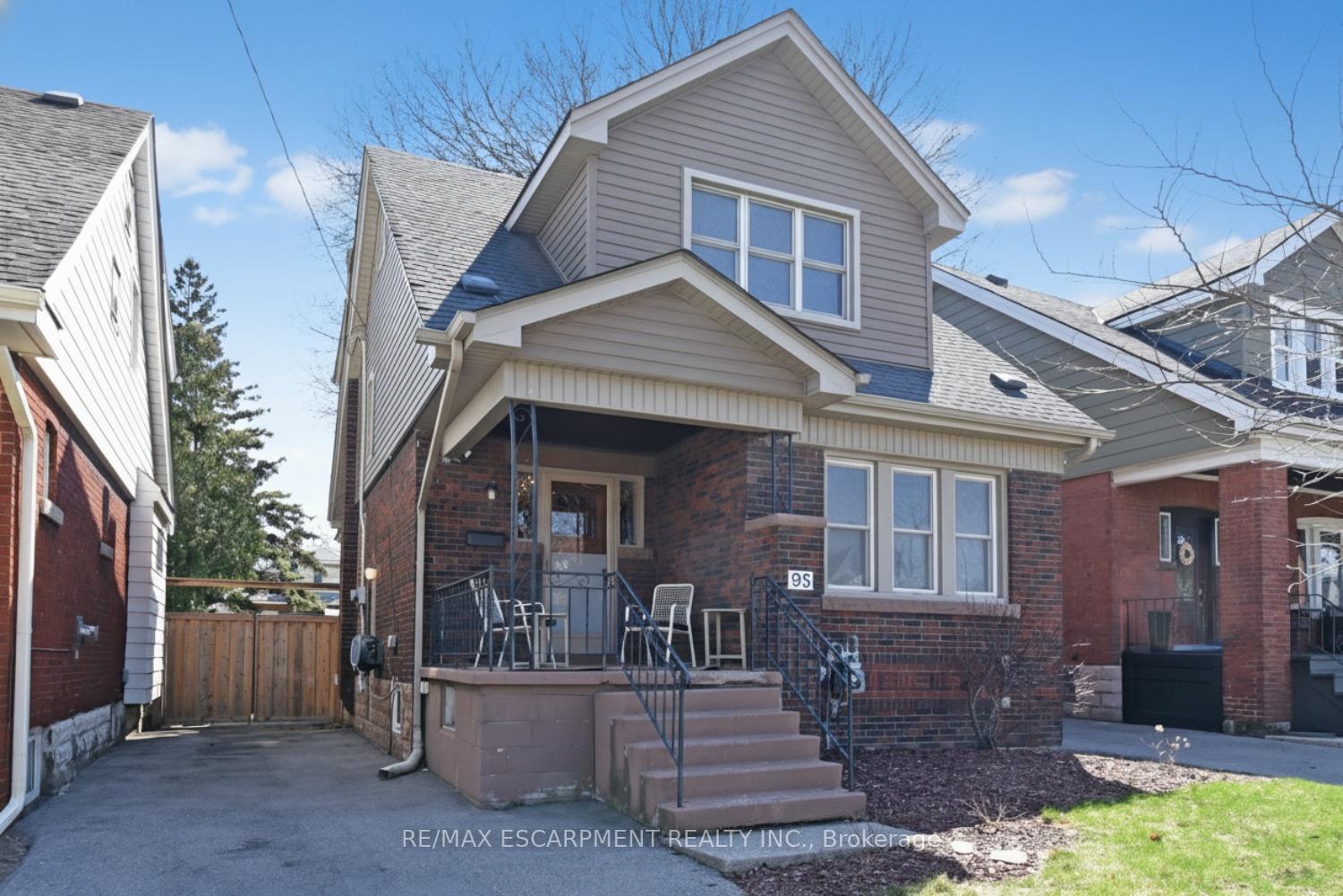 95-huxley-avenue-s-hamilton-ontario-x12970174