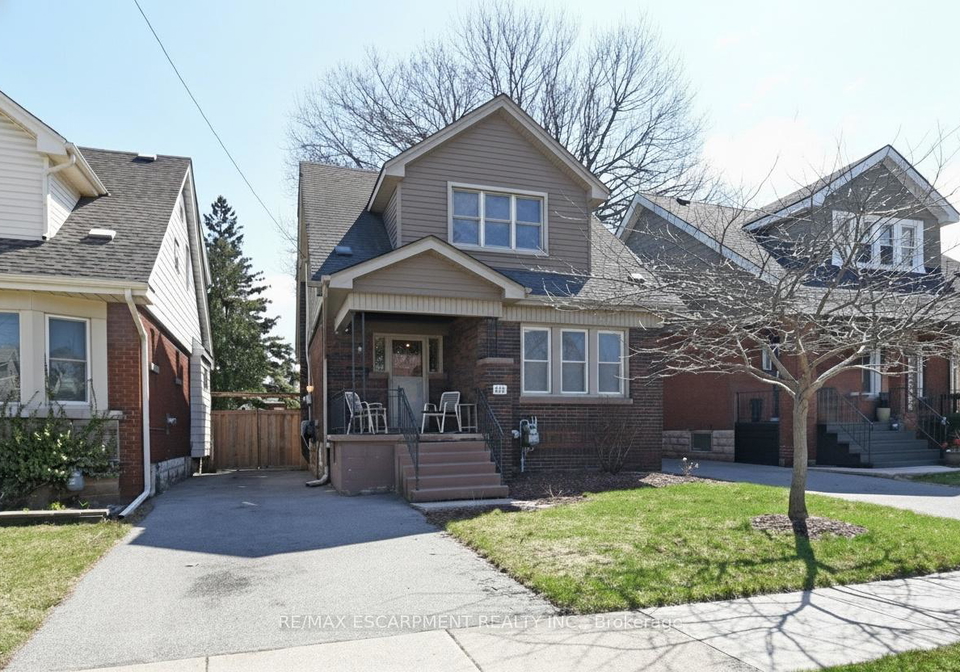 95-huxley-avenue-s-hamilton-ontario-x12970174