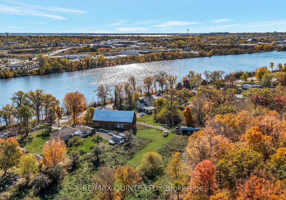 562-trenton-frankford-road-quinte-west-ontario-x12970356