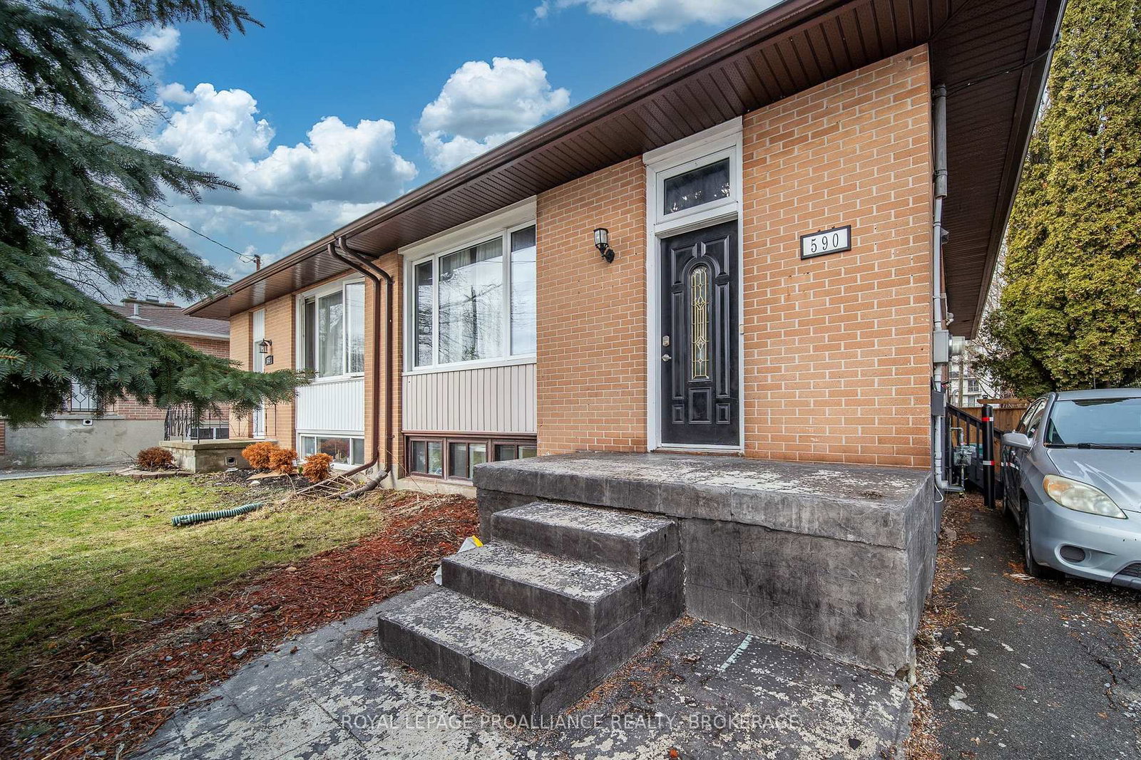 590-macdonnell-street-kingston-ontario-x12970500