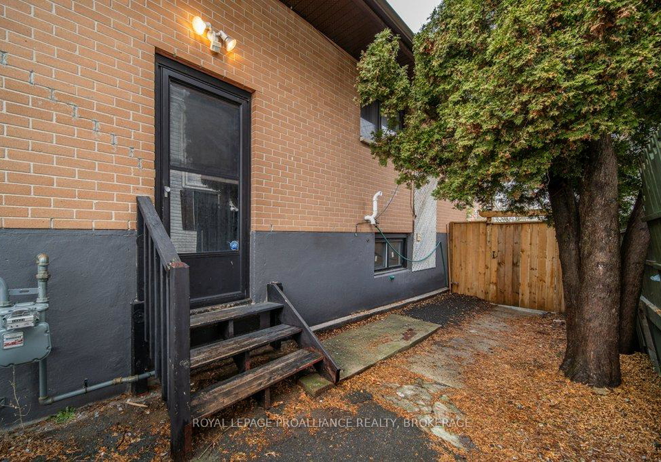 590-macdonnell-street-kingston-ontario-x12970500