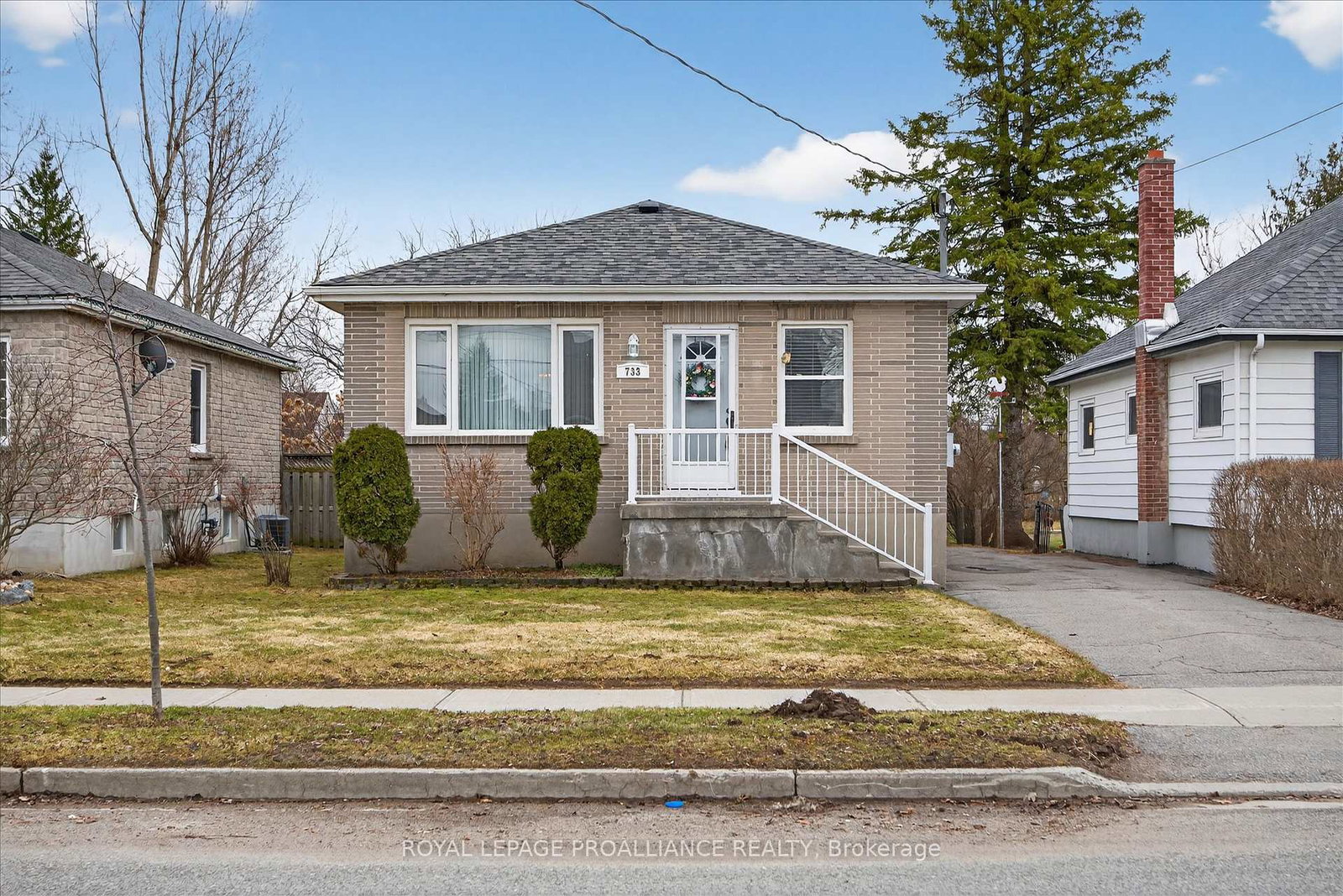 733-cameron-street-peterborough-ontario-x12970514