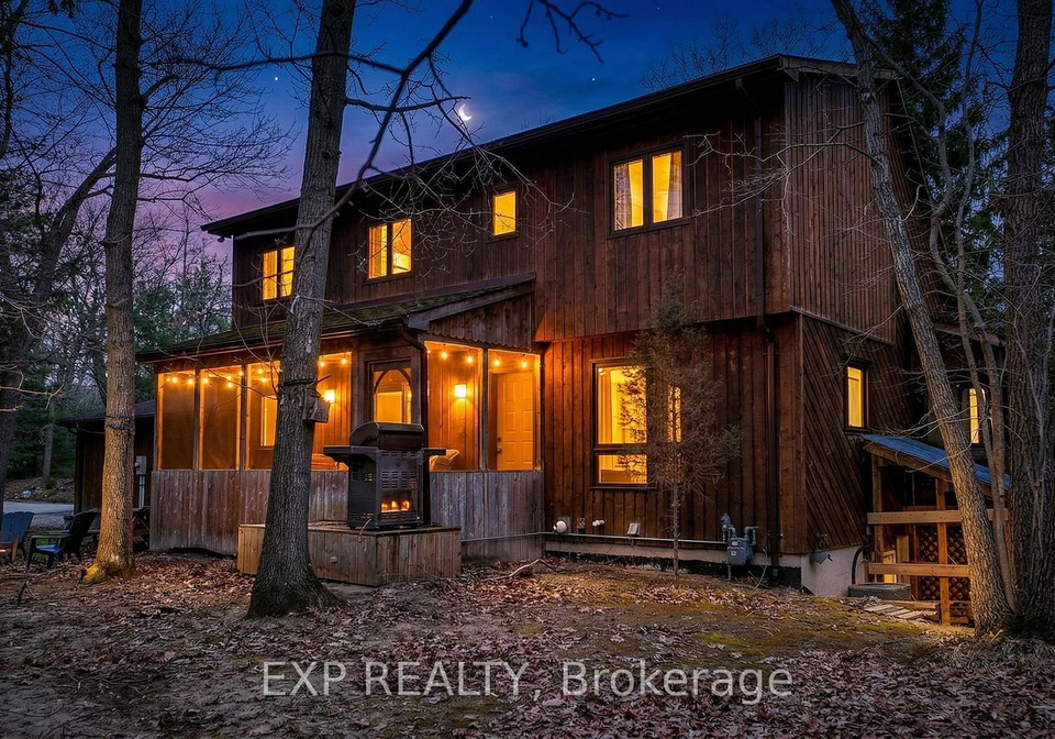 10207-pinetree-drive-lambton-shores-ontario-x12970648