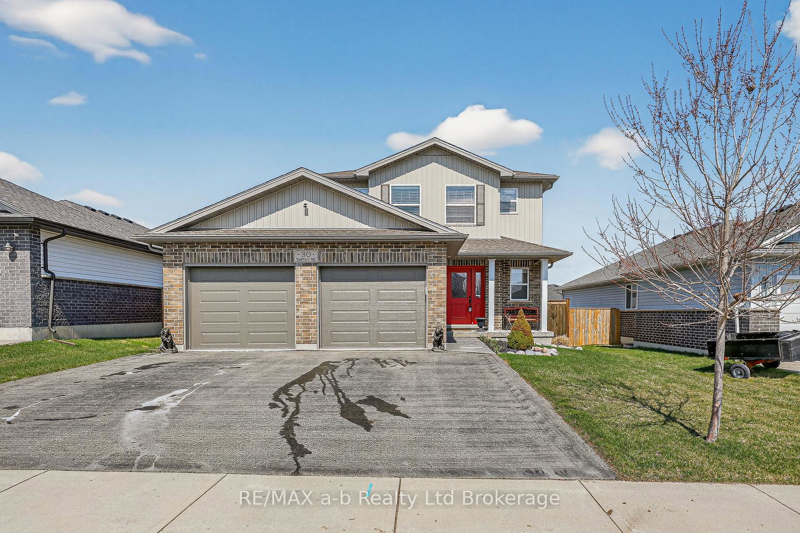 30-tartan-drive-zorra-ontario-x12970854