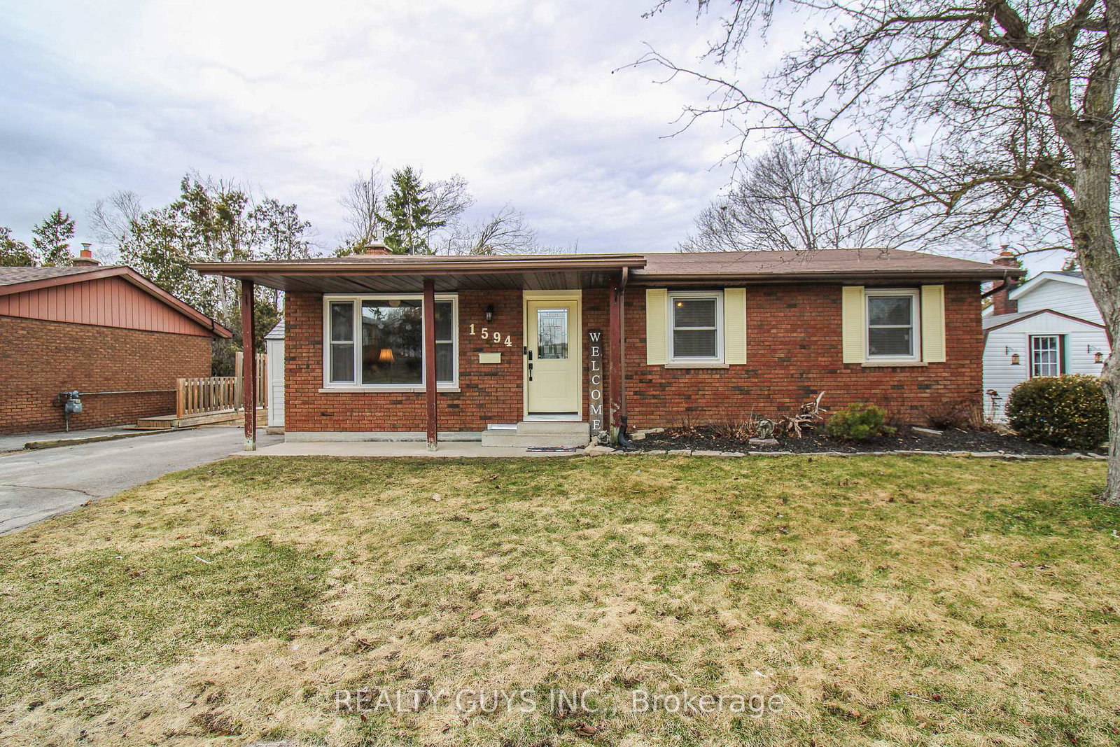 1594-redwood-drive-peterborough-ontario-x12971028