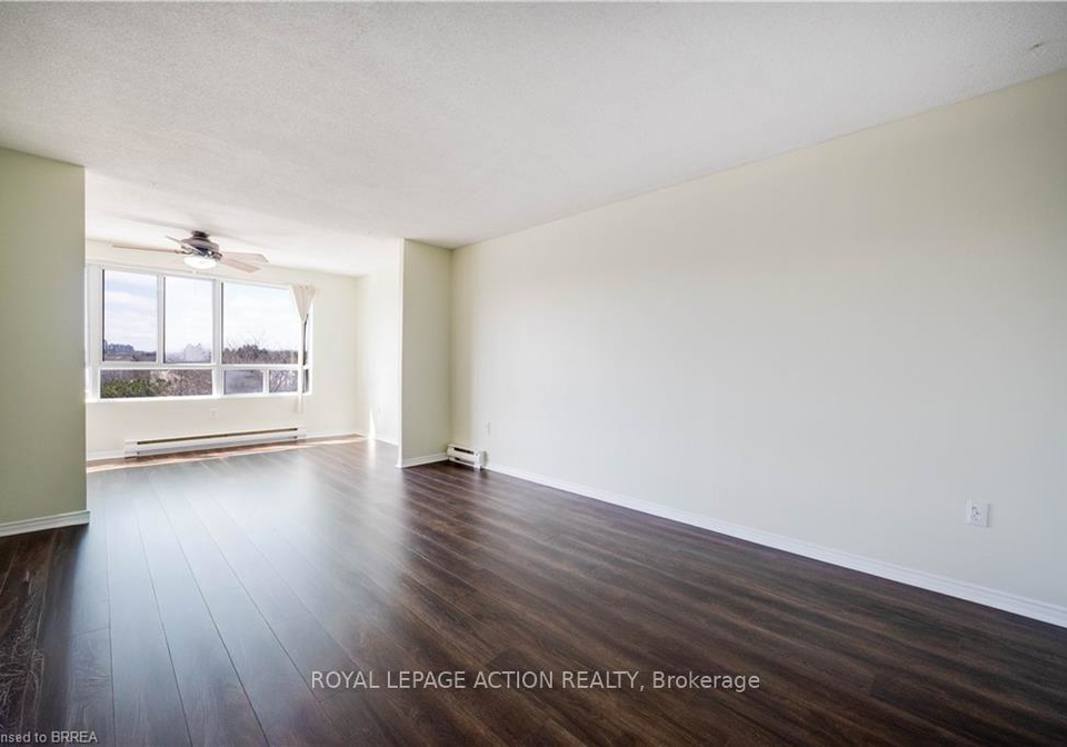 65-highland-crescent-kitchener-ontario-x12971122