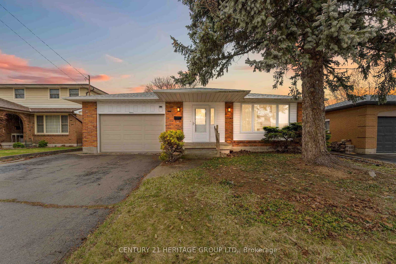 12-roland-road-hamilton-ontario-x12971158