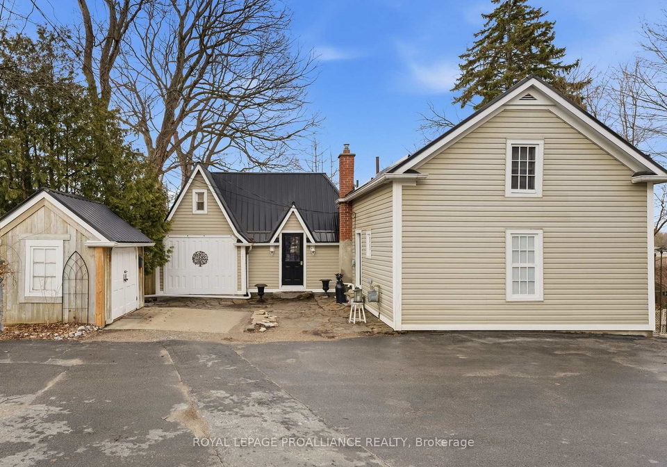 193-henry-street-quinte-west-ontario-x12971182