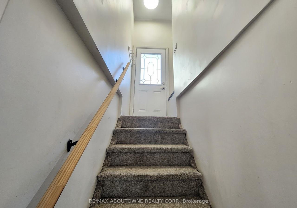 366-upper-ottawa-street-hamilton-ontario-x12971330