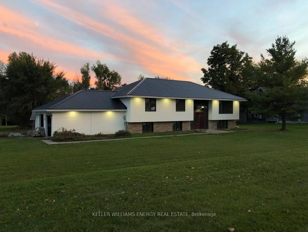 497-wellington-main-street-prince-edward-county-ontario-x12971334