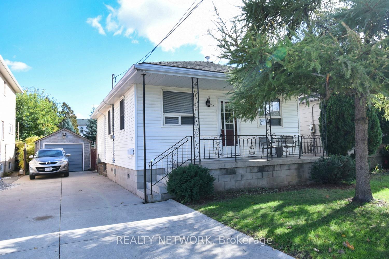 17-craigroyston-road-hamilton-ontario-x12971342
