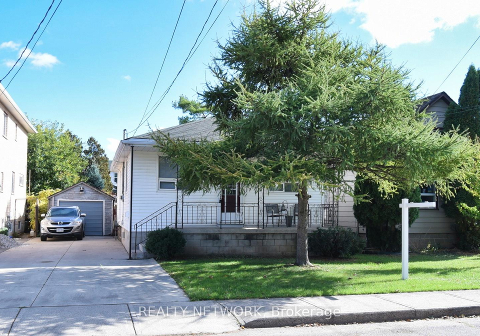 17-craigroyston-road-hamilton-ontario-x12971342