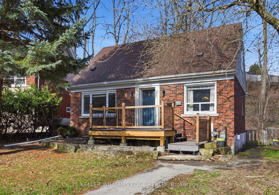 48-mountain-avenue-s-hamilton-ontario-x12971358