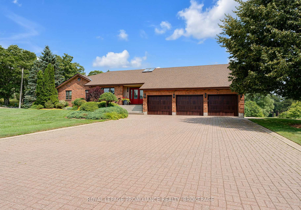 1673-st-lawrence-avenue-kingston-ontario-x12971438