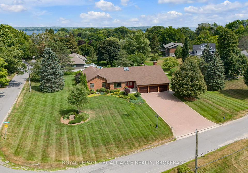 1673-st-lawrence-avenue-kingston-ontario-x12971438