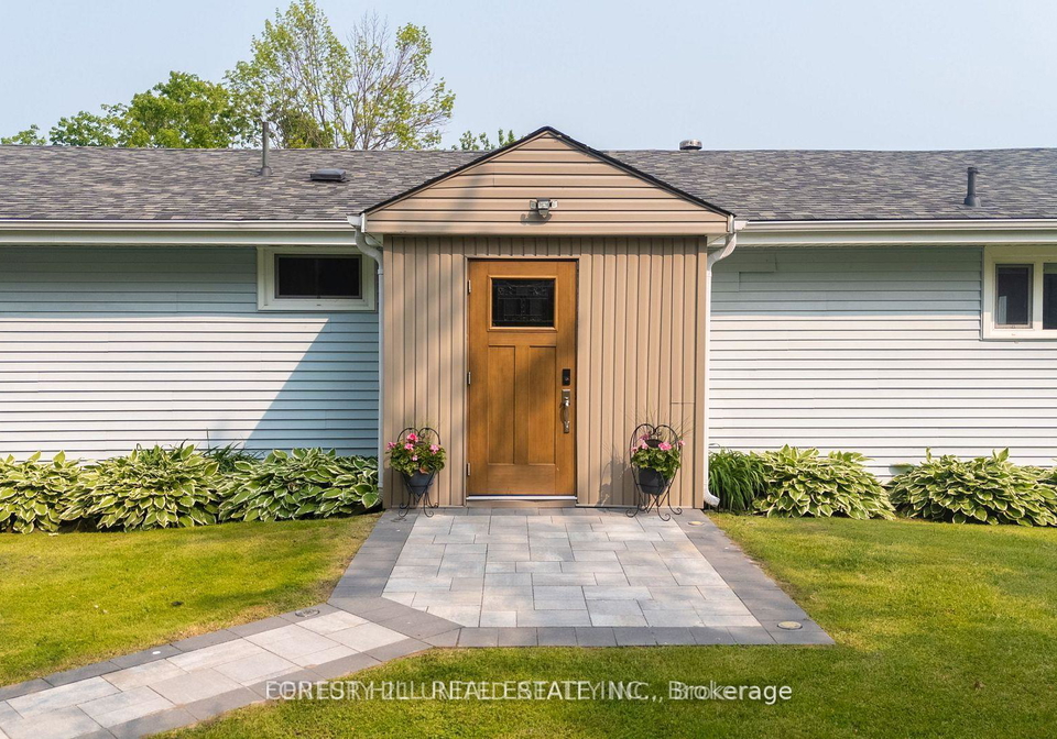 1293-scollard-line-selwyn-ontario-x12971534