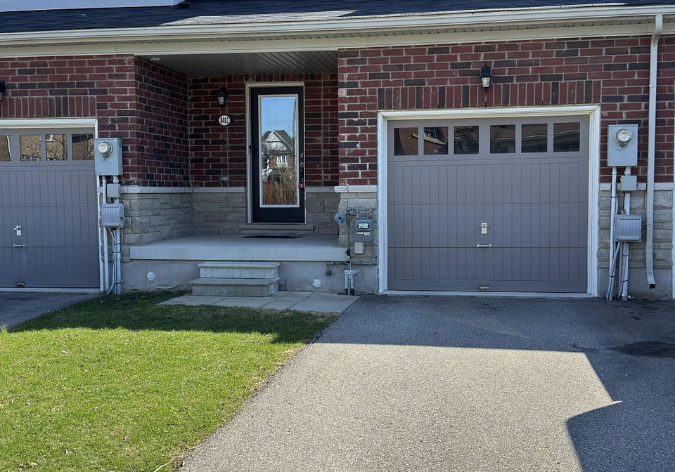 8482-hickory-lane-niagara-falls-ontario-x12971552