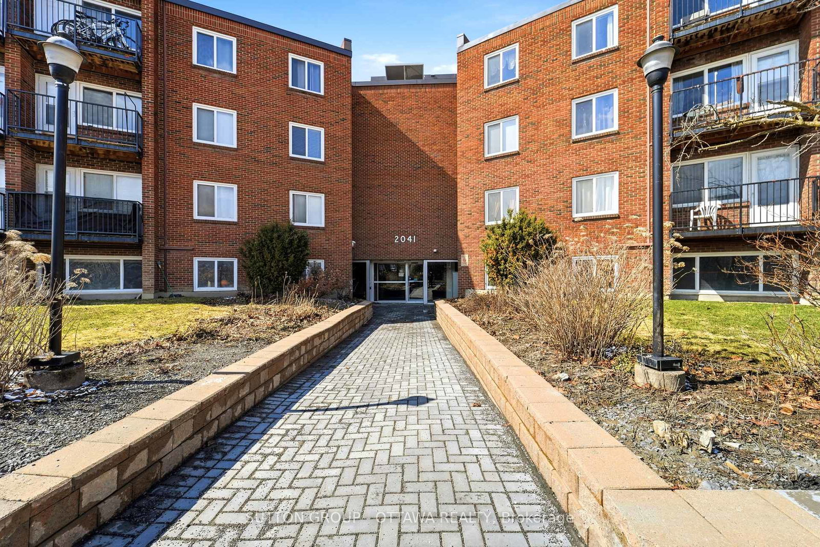 2041-arrowsmith-drive-ottawa-ontario-x12971602