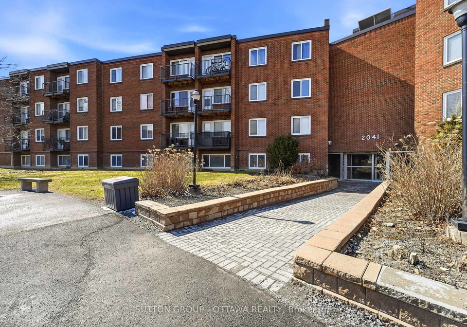2041-arrowsmith-drive-ottawa-ontario-x12971602