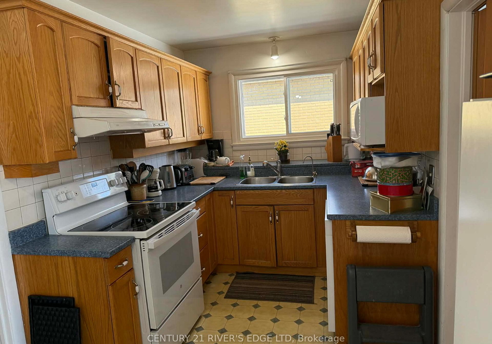 68-aldershot-avenue-brockville-ontario-x12971860