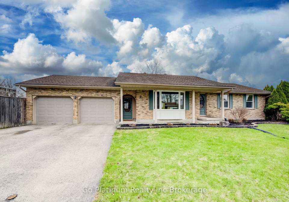 1-moore-crescent-norwich-ontario-x12971976
