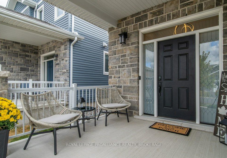 103-pearce-street-loyalist-ontario-x12972082