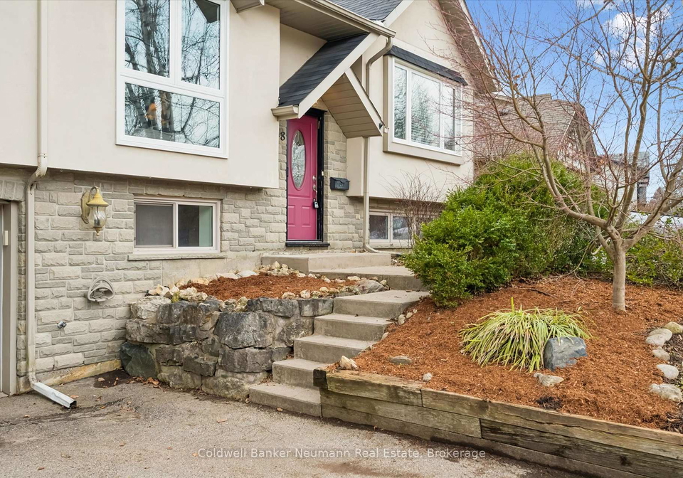 18-gateway-drive-guelph-ontario-x12972162