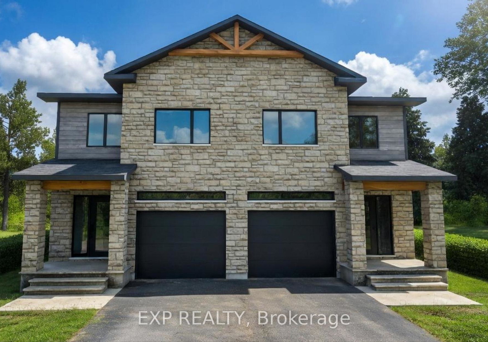 136-elizabeth-street-north-dundas-ontario-x12972502