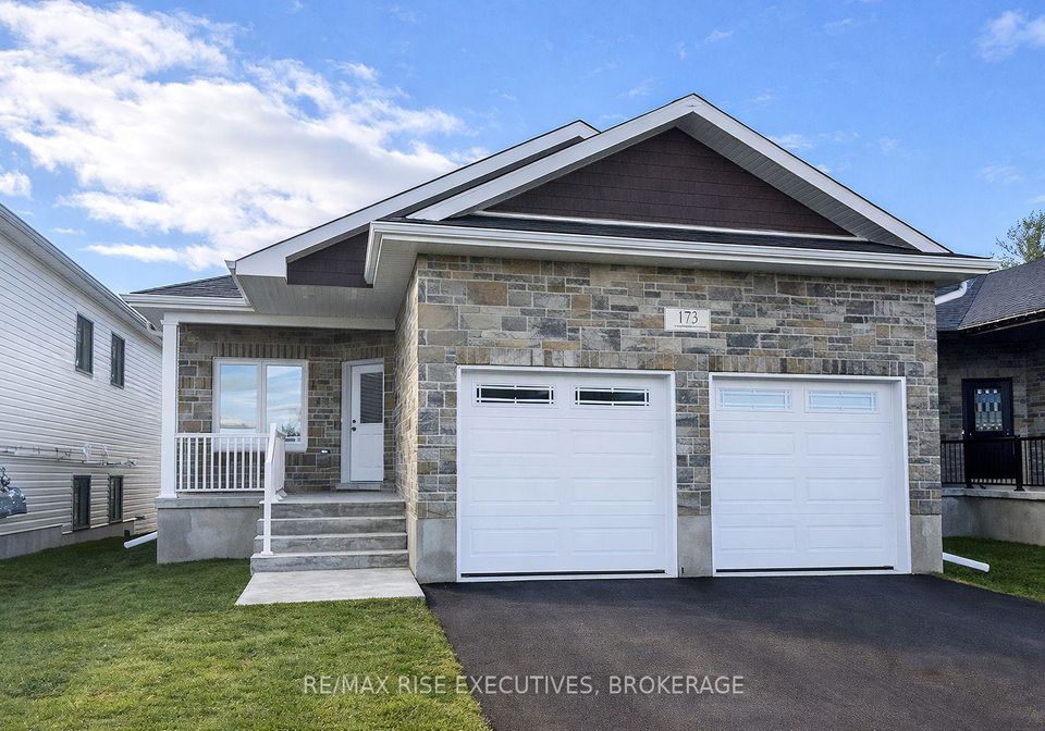 173-creighton-drive-loyalist-ontario-x12972532