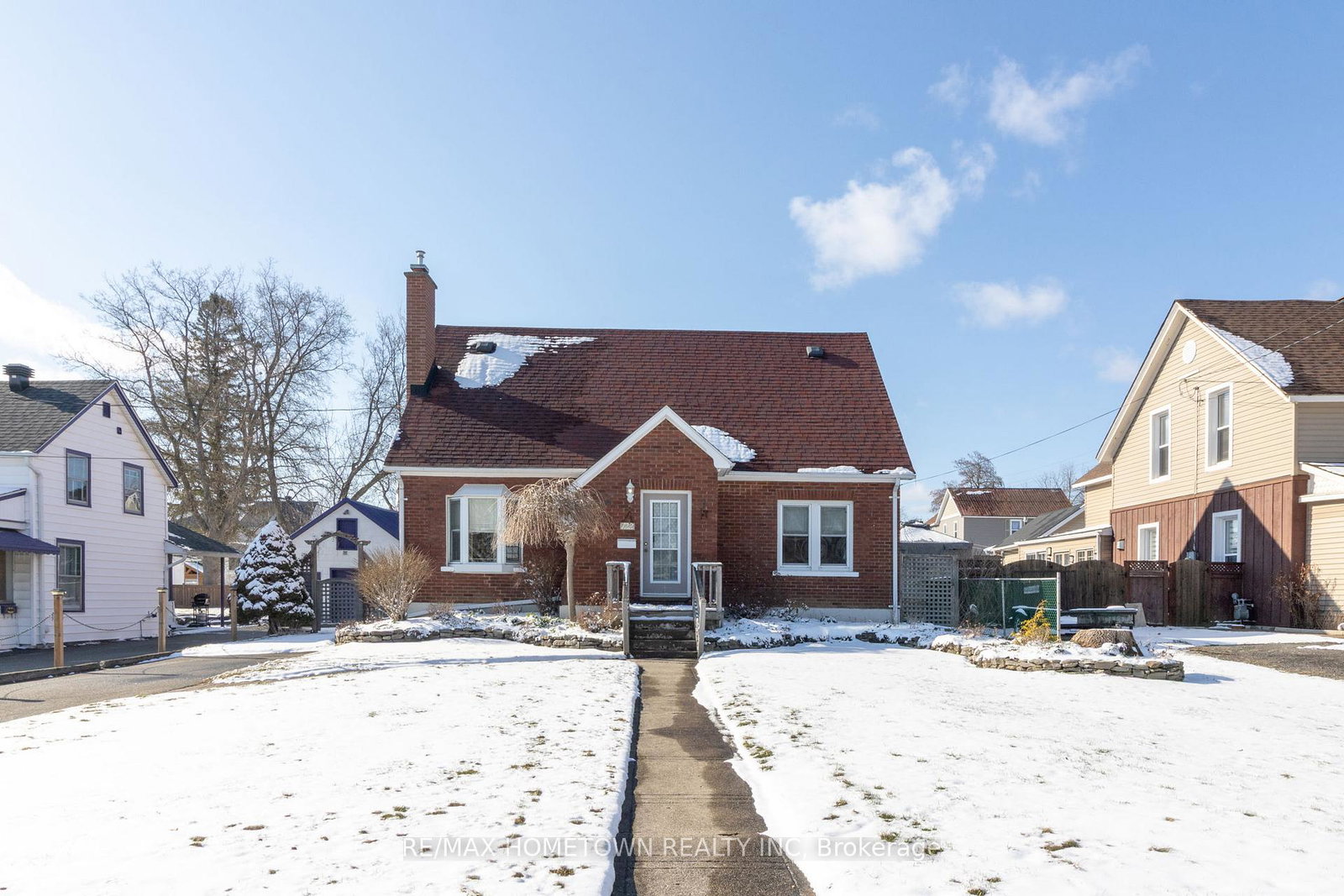722-dibble-street-w-prescott-ontario-x12972584