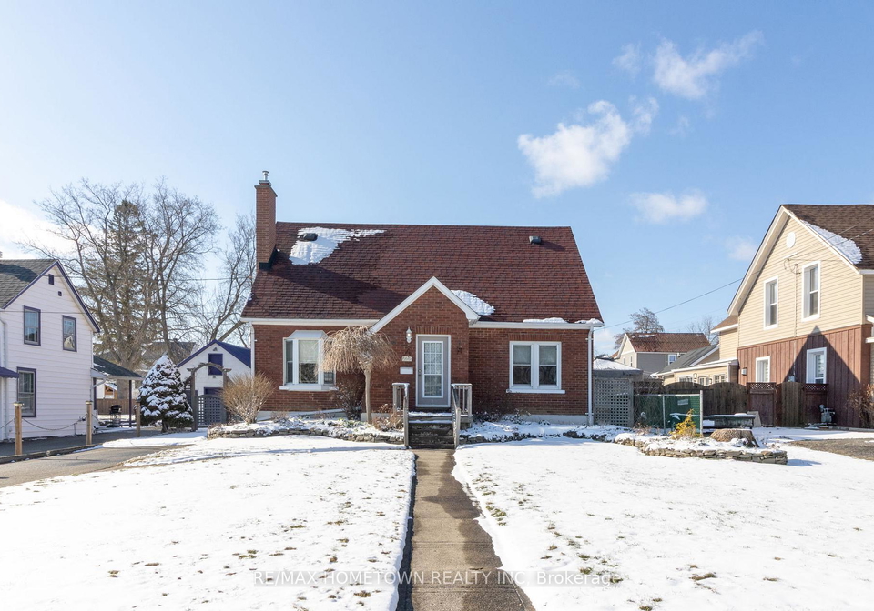 722-dibble-street-w-prescott-ontario-x12972584