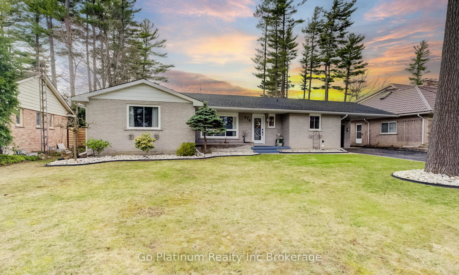 676-peel-street-norfolk-ontario-x12972628