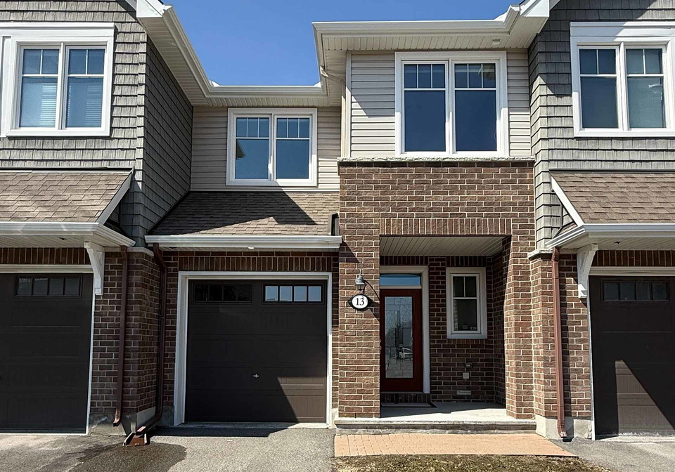 13-merrill-street-ottawa-ontario-x12972640