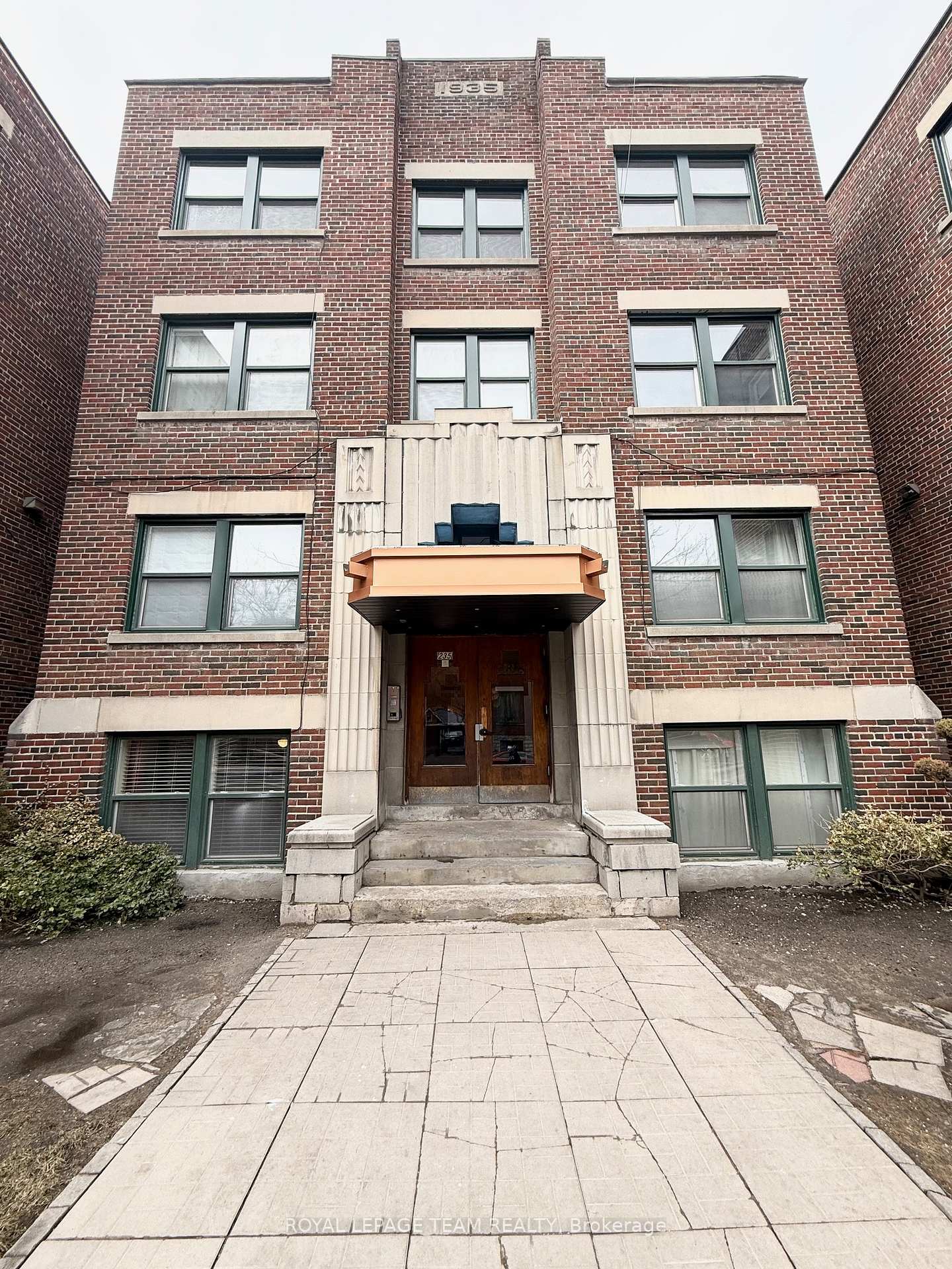 235-cooper-street-ottawa-ontario-x12972886