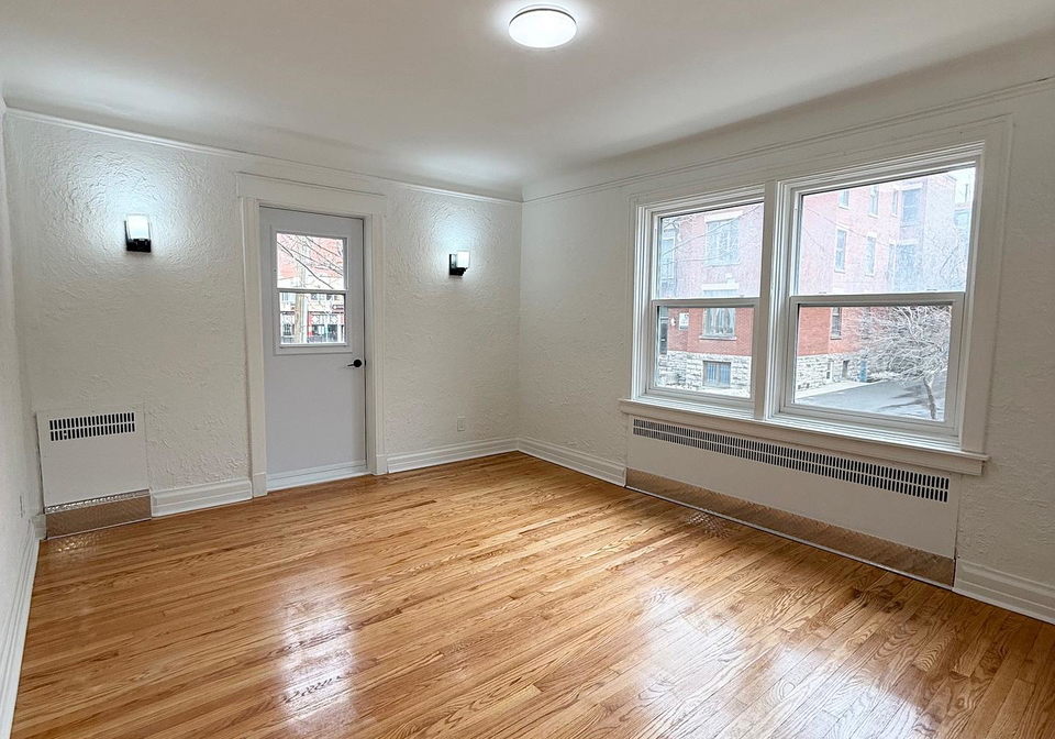 235-cooper-street-ottawa-ontario-x12972886